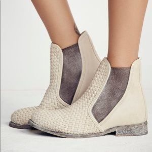 Faryl Robin Free People Panama Chelsea Boots 7